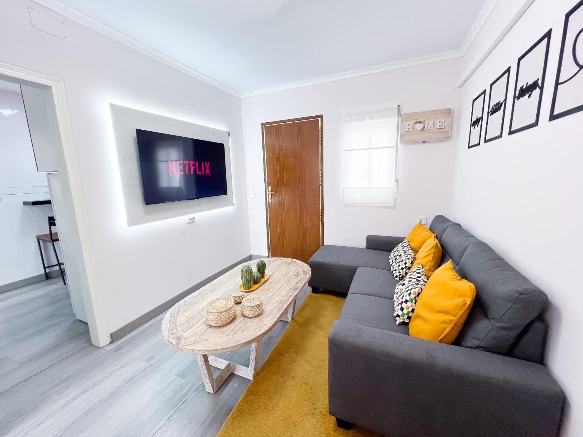 Apartment El Encanto Andaluz 200M From Fuengirola Beach المظهر الخارجي الصورة